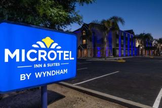 Microtel Inn & Suites by Wyndham Tracy - Tracy - 3