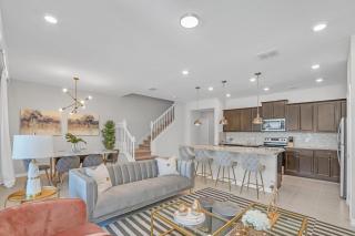 Last Minute Disney Getaway! Private Pool, Hot Tub & Games Room. Book Now! #90911 - Davenport - 0