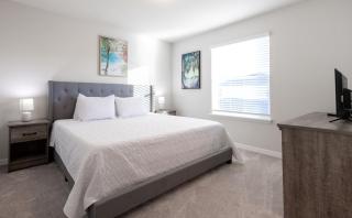 Last Minute Disney Getaway! Private Pool, Hot Tub & Games Room. Book Now! #97681 - Davenport - 3