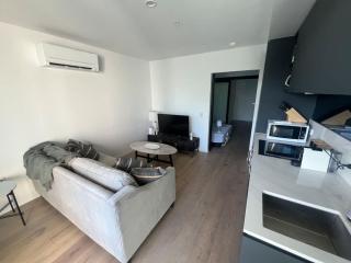 Central CBD - parking - sleeps 4 - Canberra - 4