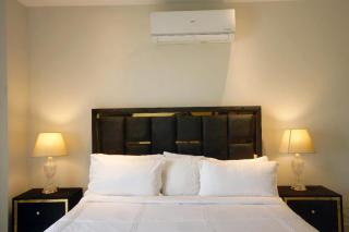 BNR - The Opus Residences 1-Bed Apartment Gulberg - 9