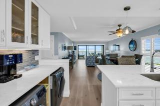 Sunset Captiva Bayside 204 condo - 4