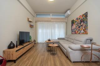 Stylish Victoria m station 4 pers apt by MPS - Atene - 0