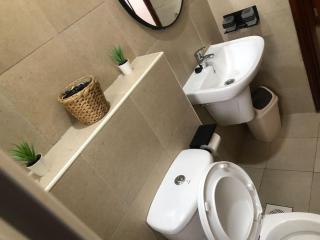 Haven of Entebbe 2 bedrooms with lake access - 2