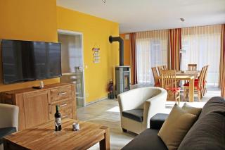 Ferienhaus Meinholdstraße mit eigener Sauna, Kamin, 4 Schlafzimmern ca 500m vom Ostseestrand - Koserow - 3
