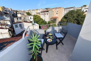 Taksim Private Terrace Close to Antique Store Galata Port Cihangir - Istanbul - 7