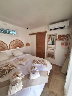 L'Amorosa Suite avec terrasse et Jacuzzi extérieur - 4