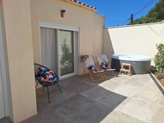 L'Amorosa Suite avec terrasse et Jacuzzi extérieur - 3