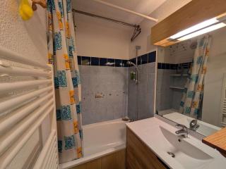 Appartement cosy pour 5, plein sud, au centre d'Arêches-Beaufort, proche pistes avec piscine et wifi - FR-1-342-267 - Beaufort - 5