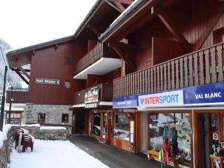 Appartement cosy pour 5, plein sud, au centre d'Arêches-Beaufort, proche pistes avec piscine et wifi - FR-1-342-267 - Beaufort - 2