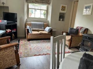 The Groom's Cottage - Navan - 9