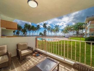 Steps to beach, Ocean View, Pool - Luquillo - 7