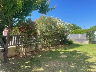 Maison entière 4 lits 8 pl avec jacuzzi proche du safari de Peaugres - 9