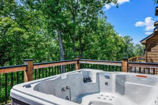 Pine Ridge Retreat w Hot Tub Grill Games More - 6