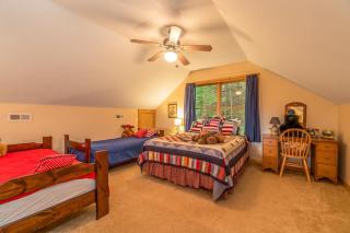 Hummingbird Hollow - Bryson City - 1