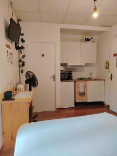 Studio N2 Appartement Hôtel Combes - Amélie-les-Bains-Palalda - 4