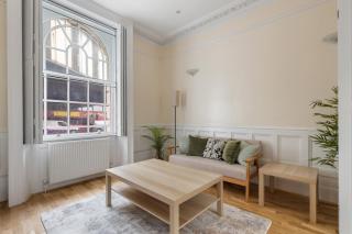 Parea Living - Spacious 4 Story House, Families, Big Groups - Londra - 3