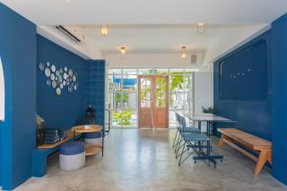 Kraam Silhouette Hotel and Cafe Phuket- Chalong pier Hotel - 1