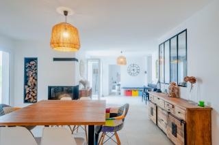 "LA VILLA DES HAUTES MER" Villa 4 étoiles, 10 personnes, piscine privée chauffée, parc arboré, proche plage et marais - Talmont - 1