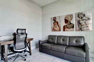 The Pool House - Private, Heated Pool - 5