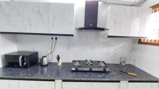 RAVISANTHI APARTMENTs - Kottakupam - 5
