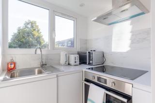 Newly Refurbished 2BD Flat Close to ExCel London - Londra - 3