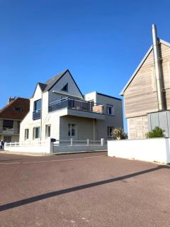 Villa front de mer - 8