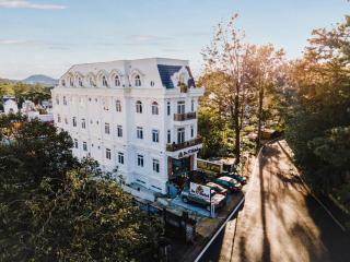 Be U Hotel City View - Da Lat - 0