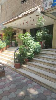 اخر مكرمه عند معهد الالسن - Il Cairo - 7