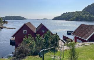 2 Bedroom Lovely Home In Lindesnes - 9