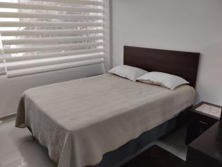 Cálido Apartamento en Zona Exclusiva - Santa Cruz de la Sierra - 8