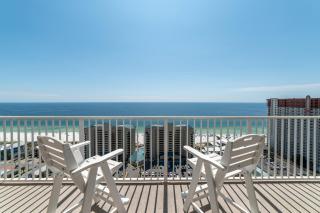 Laketown Wharf 2117 'High Tide' - 3