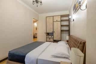Apartment on Rustaveli avenue - Tbilisi - 3