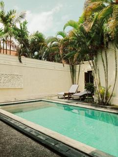 BrightUp Villa Beach Side Sanur - Sanur - 8