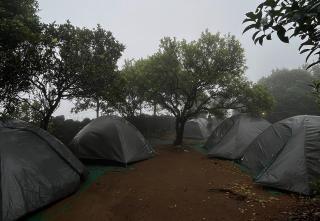 Campper Urumbi Hill Camp Vagamon - 9