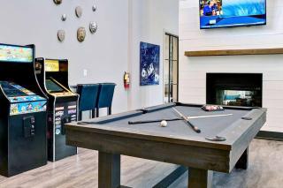 The Golden Noir Retreat-Buckhead - Atlanta - 7