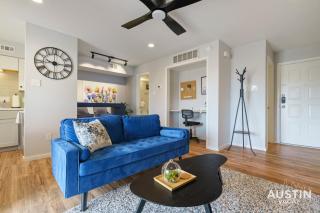 Comfy ATX Apt plus Balcony and Smart TV and Free Parking - Austin - 9