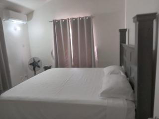 Tropical Oasis Retreat in Discovery Bay - Discovery Bay - 6
