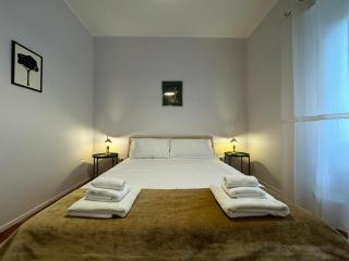 Refined Retreat in Renovated P R A T I Gem - Roma - 4