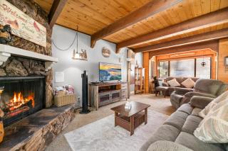 Mama Bear's Cottage - Close to Bear Mountain, Walk to Zoo! - 7
