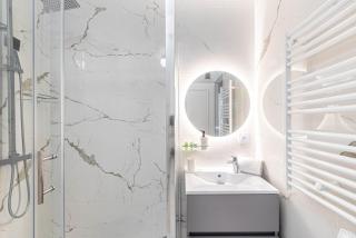 GuestReady - Apt moderne près de l'Arc de Triomphe - París - 4