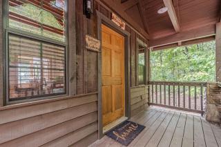 Romantic Tip Top Hideaway, BOOK 2 NIGHTS GET 1 NIGHT FREE - Stovall Mill - 4