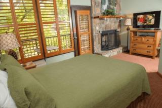Gatlinburg Town Square by Exploria Resorts - Gatlinburg - 2