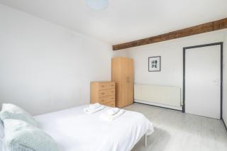 Spacious 3 Bed Apartment by University free WiFi and Netflix - Headingley - 6