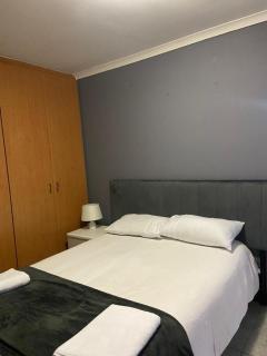 AA guest house 2 Parklands - Parklands - 9