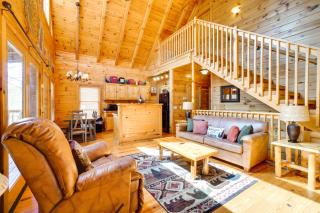 Sevierville Cabin with Hot Tub about 4 Mi to Natl Park! - Sevierville - 6