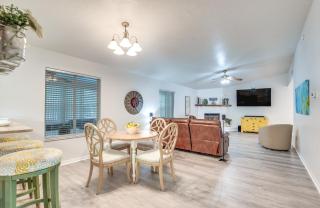 Spring Hill Retreat with Heated Pool and 4-in-1 Grill - Spring Hill - 2