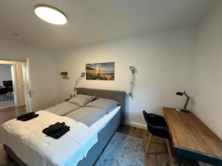 After-Work-Home 2 - 4