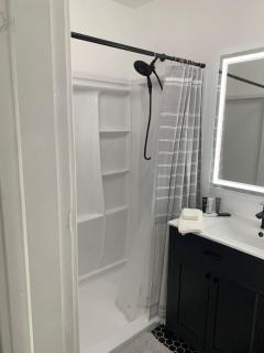 Modern Charm at The George 304 - 5