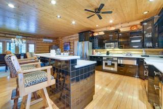 St Marys River Views Cabin with Wraparound Deck! - Barbeau - 5